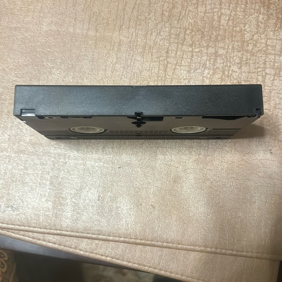 VINTAGE “Hercules Unleashed” on VHS - Picture 3 of 4